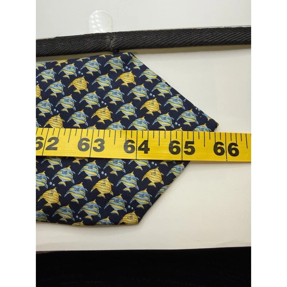 Vintage Lands End Fish‎ Tie Silk USA Navy Tropical Angelfish Extra Long 66